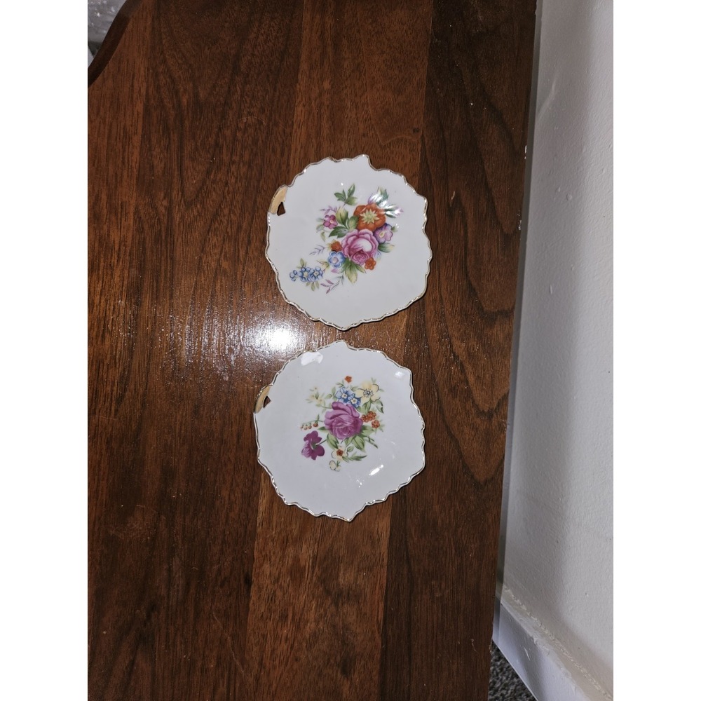 Floral‎ Iris Leaf Trinket Dish / Plate Vintage 40-50's Japan Gold Tone Accent
